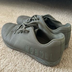 Men’s NoBull trainer size 12